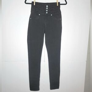 Colombian High Waist Push Up Jeans Black Button Panel H&Y 3/4